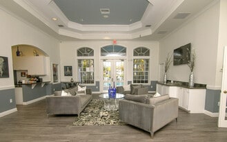 Park Crest At The Lakes in Ft. Myers, FL - Building Photo