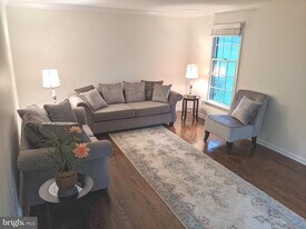 611 Andover Rd in Newtown Square, PA - Building Photo