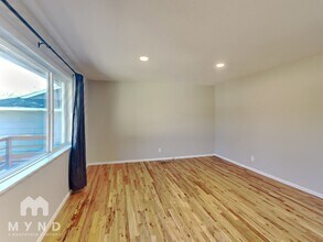 3450 Pierremont Rd in Reno, NV - Building Photo - Building Photo