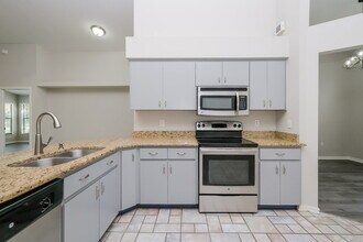 10439 Norvell Rd in Spring Hill, FL - Building Photo - Building Photo