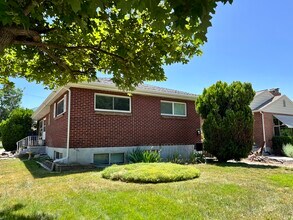 2523 Wellington St in Salt Lake City, UT - Building Photo - Building Photo