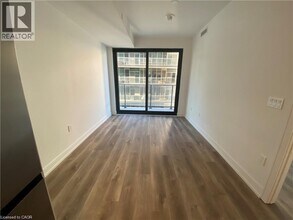 1 Jarvis St in Hamilton, ON - Building Photo - Building Photo