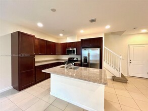 12585 NW 32nd Manor in Sunrise, FL - Building Photo - Building Photo