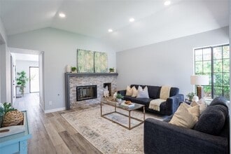 10638 Grandview Dr in Rancho Cucamonga, CA - Building Photo - Building Photo