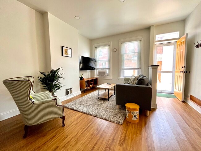 1122 Cantrell St in Philadelphia, PA - Building Photo - Building Photo