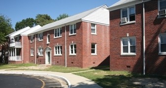 Chestnut Court Apartments