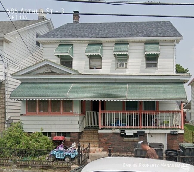 property at 585 Arthur St