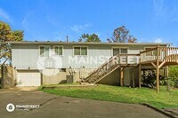 2724 Hutton Rd photo'