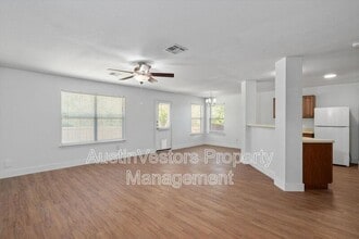 1015 Glen Meadow Cove in Georgetown, TX - Building Photo - Building Photo