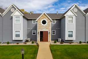 Saddle Creek Apartments