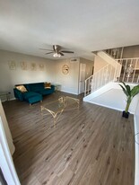 6060 Village Cir, Unit 6060 in Orlando, FL - Building Photo