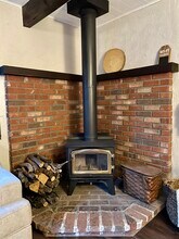 527 Victoria Ln in Big Bear, CA - Building Photo - Building Photo