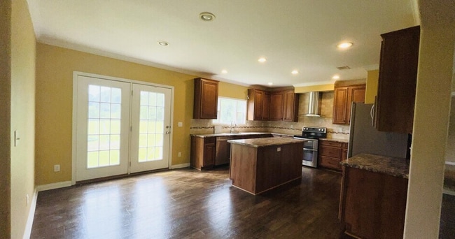 758 Green Rd in Arnaudville, LA - Building Photo - Building Photo