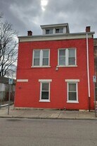 2943 Jessamine St, Unit 1 in Cincinnati, OH - Building Photo