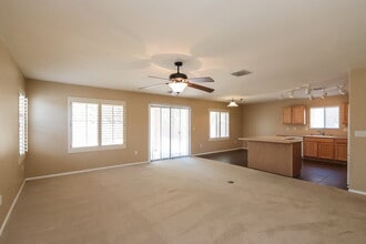 12890 N Pocatella Dr in Marana, AZ - Foto de edificio - Building Photo