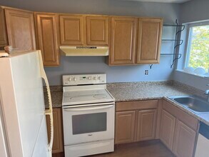 18 Ocean St, Unit 75 in South Portland, ME - Building Photo - Building Photo