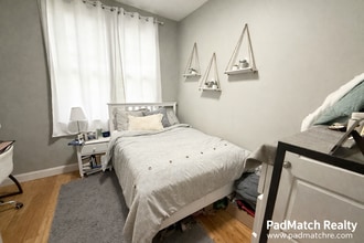 195 W 3rd St in Boston, MA - Foto de edificio - Building Photo