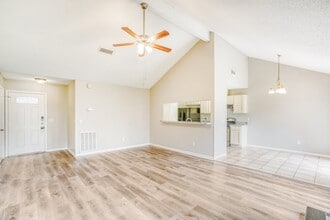 12214 Flaxen Dr in Houston, TX - Building Photo - Building Photo