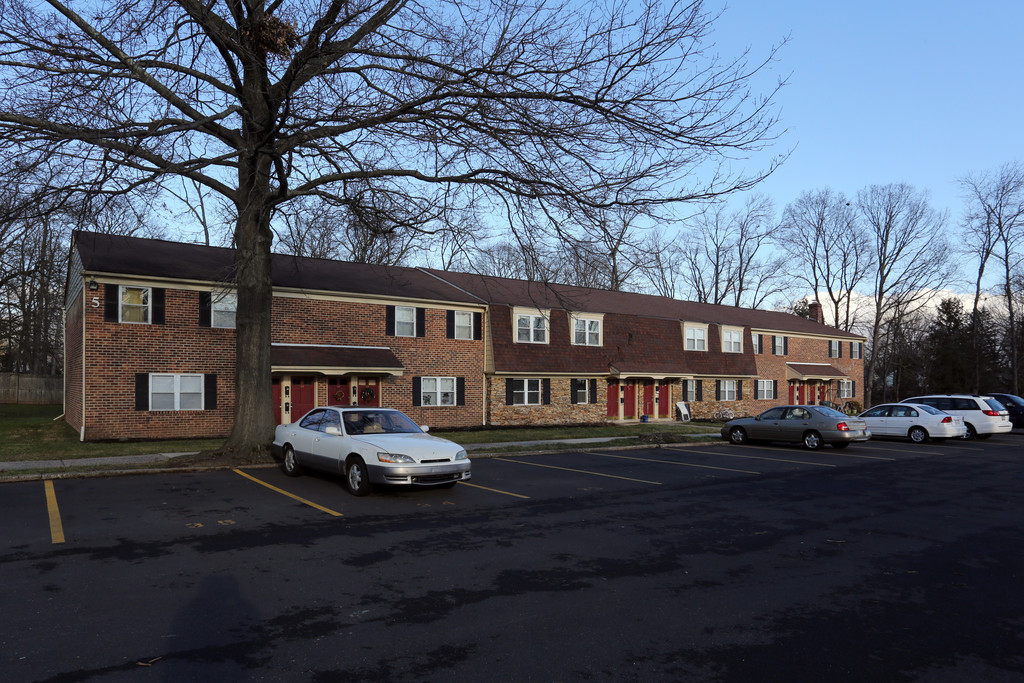 Heritage Village Apartments in Hatfield, PA