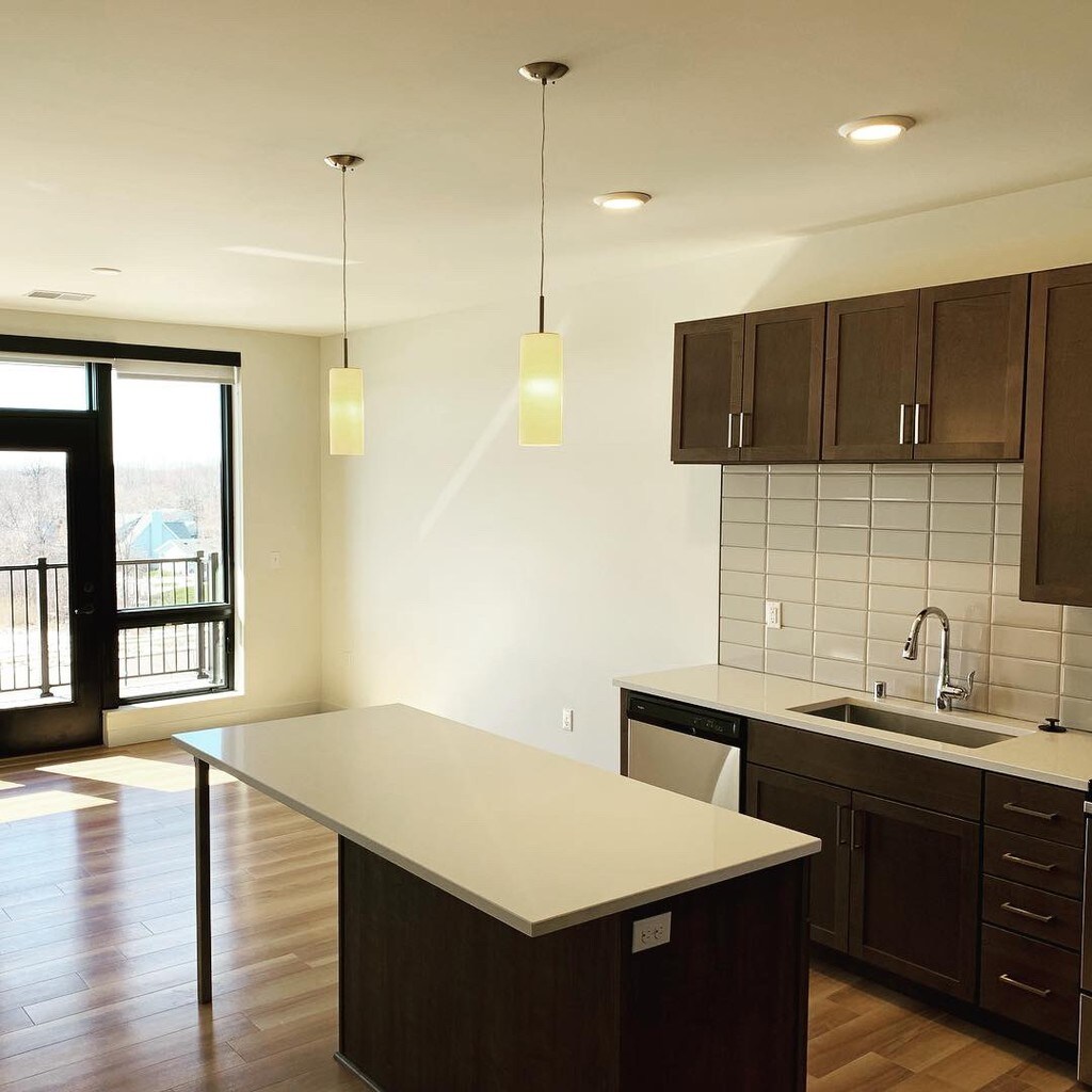 Statesman Apartments Franklin, WI Apartments