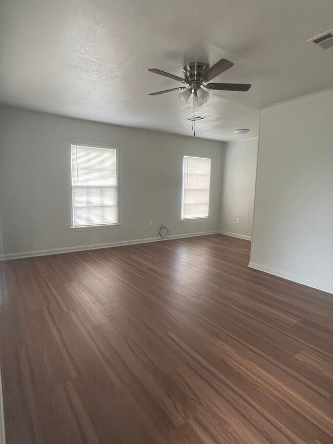 3422 Shelby Ave in Waco, TX - Foto de edificio - Building Photo