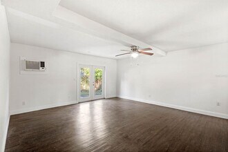 1918 S Ferncreek Ave in Orlando, FL - Building Photo - Building Photo