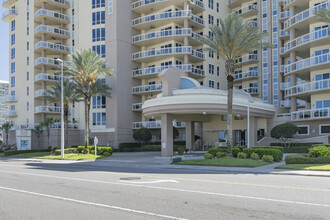 Ocean Vistas in Daytona Beach Shores, FL - Building Photo - Building Photo