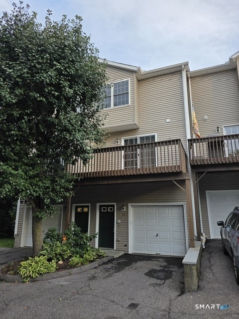 property at 39 Coram Rd
