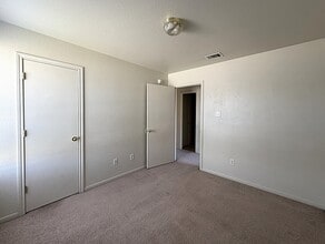 509 Primrose Dr, Unit B in Copperas Cove, TX - Foto de edificio - Building Photo