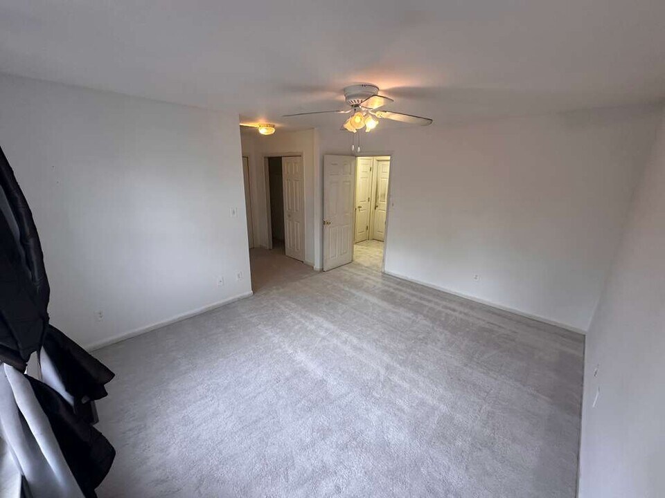 10159 Forest Hill Cir in Manassas, VA - Building Photo