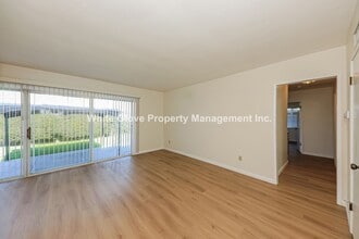 1537 W Olive Ave in Fullerton, CA - Building Photo - Building Photo