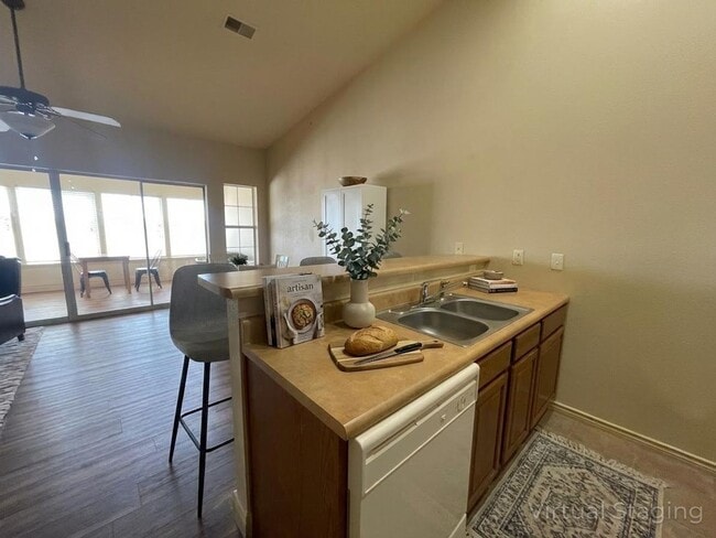 property at 201 Golf View Dr