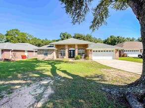 4712 Thousand Oak Blvd in Milton, FL - Building Photo - Building Photo