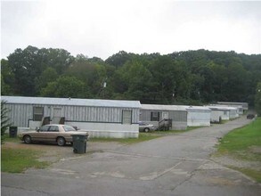 Hillcrest Mobile Home Park in Chattanooga, TN - Building Photo - Building Photo