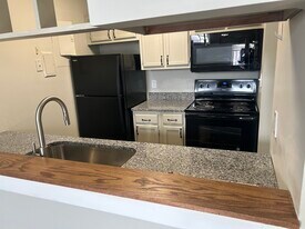 Lockerbie Flats in Indianapolis, IN - Building Photo