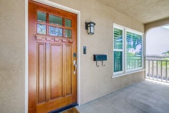 4747 Rolando Blvd in San Diego, CA - Building Photo - Building Photo