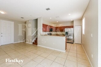 457 SE 37th Pl in Homestead, FL - Building Photo - Building Photo