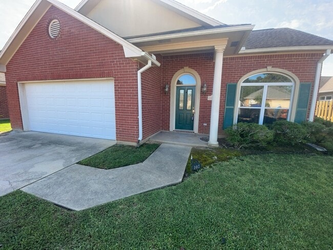 property at 107 Oakleigh Dr