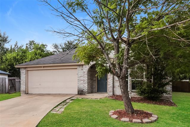 208 Oxford Loop in Princeton, TX - Building Photo - Building Photo