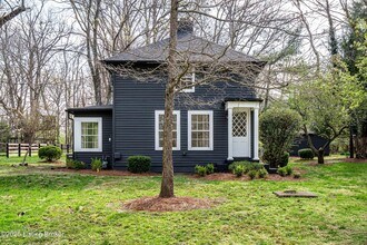 1307 Glenbrook Rd in Louisville, KY - Building Photo - Building Photo