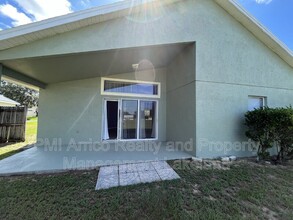 309 Sir Phillips Dr in Davenport, FL - Building Photo - Building Photo