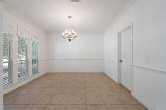 11 Korbel Ct in The Woodlands, TX - Building Photo - Building Photo