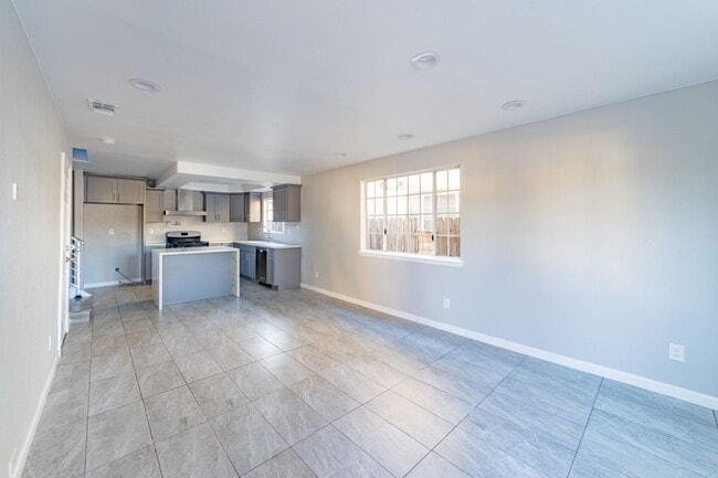 1334 Lee Ave, Unit 1343 Quincy Ave in Long Beach, CA - Building Photo - Building Photo