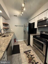 12359 Strong Ct in Fairfax, VA - Building Photo - Building Photo
