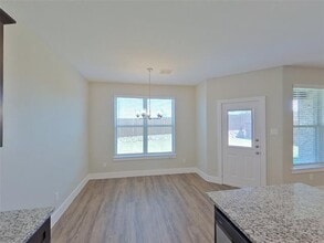 10357 Ft Ewell Trl in Crowley, TX - Foto de edificio - Building Photo