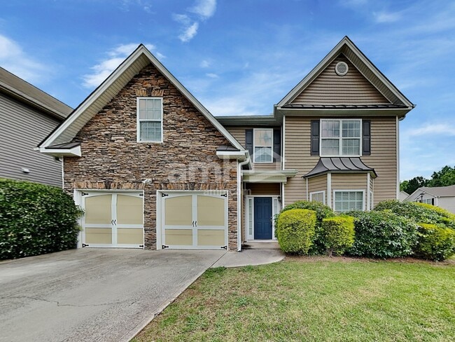 property at 148 Crescent Woode Dr