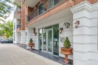 69-14 41st Ave in Woodside, NY - Building Photo - Building Photo