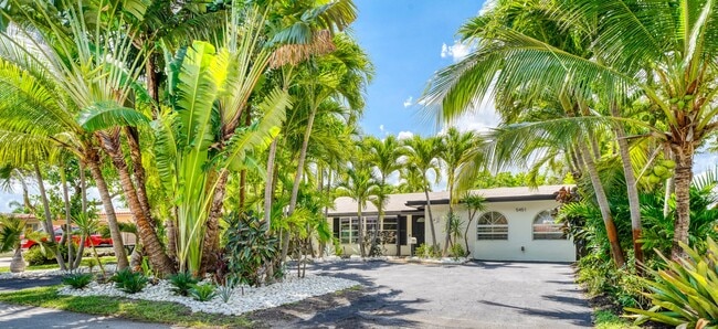 5451 NE 22nd Ave in Fort Lauderdale, FL - Building Photo - Building Photo