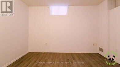 404 Grange Rd in Guelph, ON - Building Photo - Building Photo