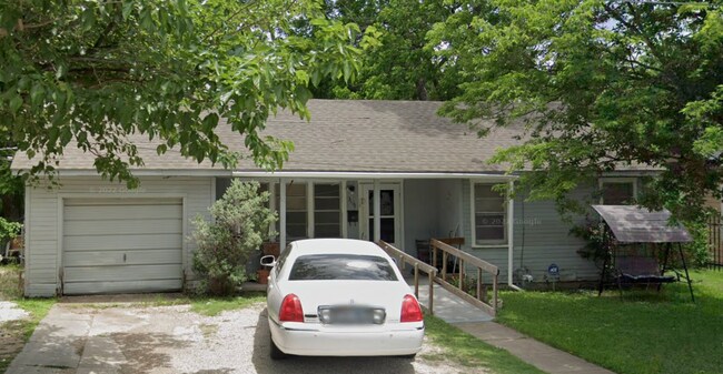 property at 3113 N 25th St